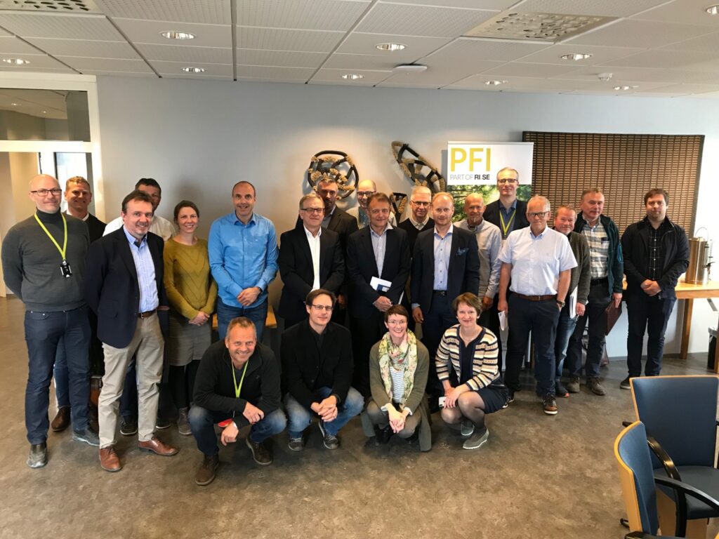 Deltakere på workshopen mellom Arena Skog og Cluster Forst und Holz in Bayern.