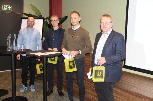 Menn som har fått gave.