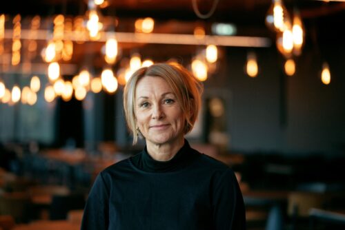 Portrett av ei dame.